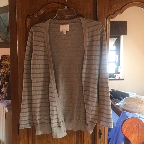{BR} perfect neutral boyfriend cardigan - Picture 2 of 4